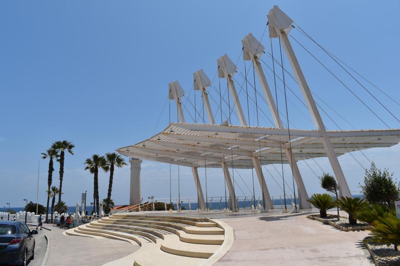 토록스 Fantastic Studio - Beachfront 아파트 외부 사진